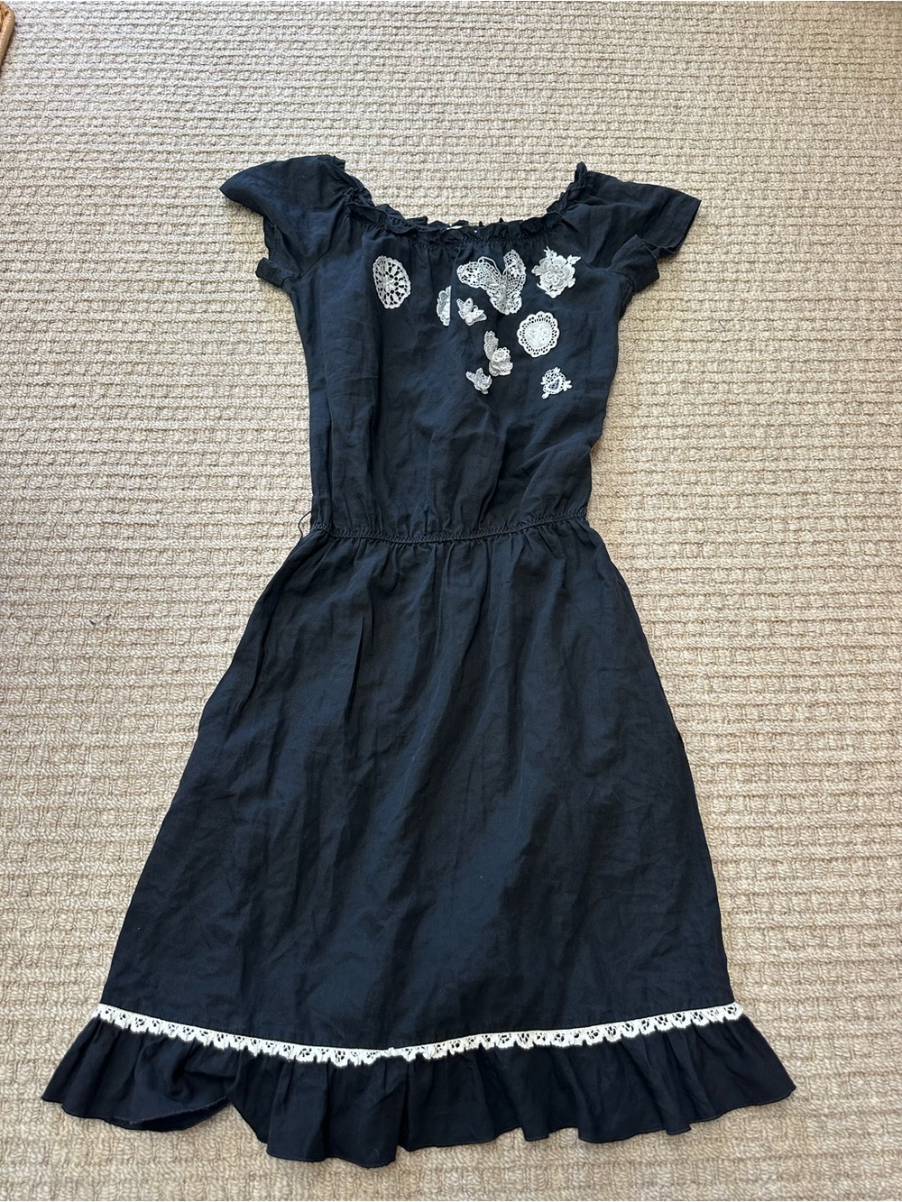 Moschino Vintage 90s Lace Crochet Appliqués Embroidered Black Dress Sz 4